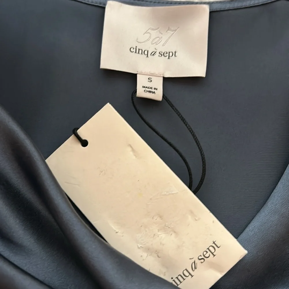 NWT Cinq A Sept Jordy Cowlneck 100% silk blouse. Blue gray women’s size small. - Picture 7 of 9